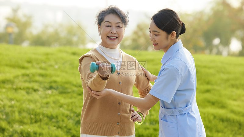 养老公寓与养老院：如何根据需求明智选择？**